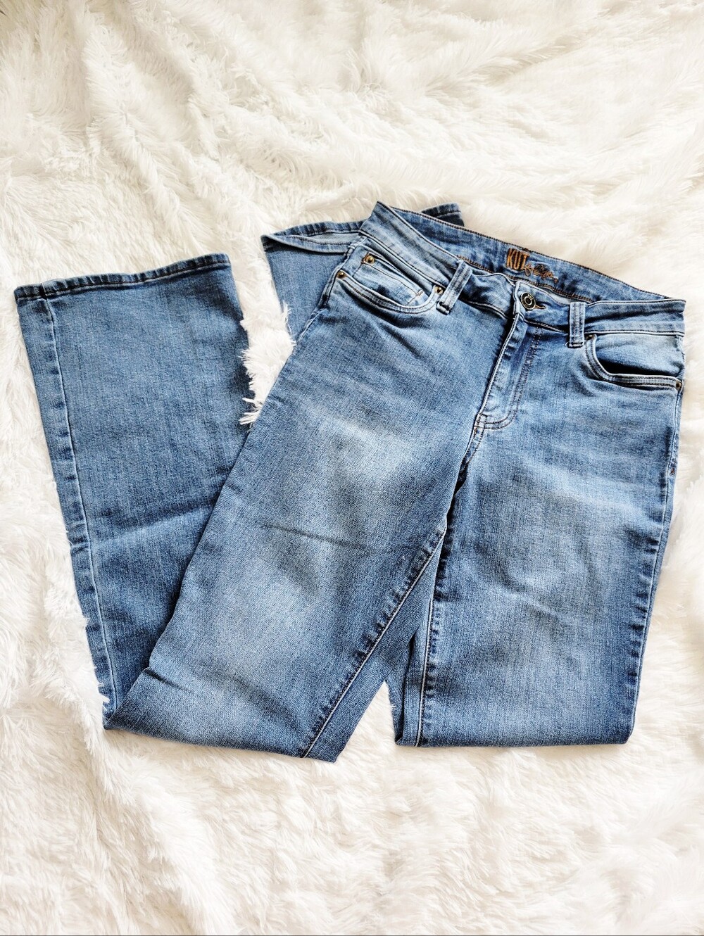 KUT from the Kloth Bootcut Jeans Size 6 Medium Wash